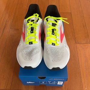 Brooks Launch 9 Men’s size 9
